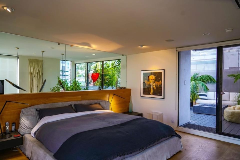 Patio, Bed, Balcony/Terrace, Bedroom, Garden view