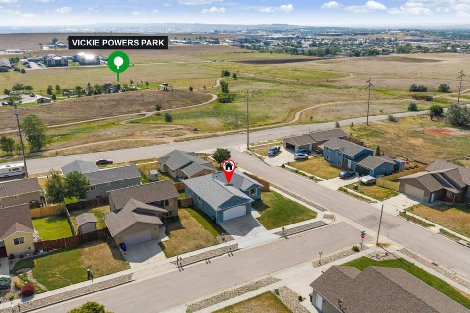 Joplin Stay - Hot Tub - Close to Highway House in Rapid City