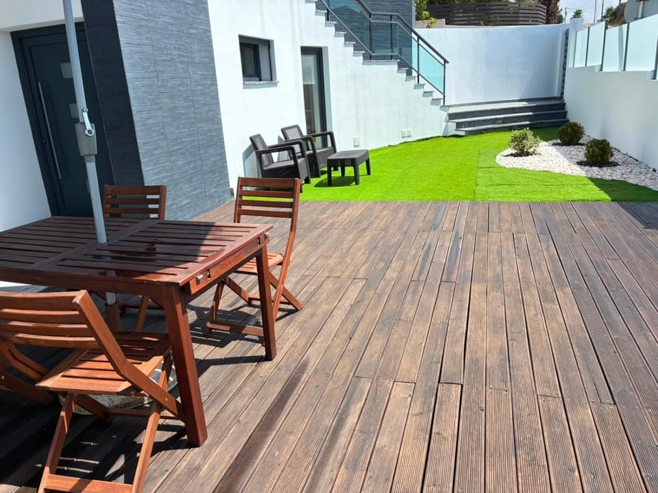 Patio, Spring, Garden, Balcony/Terrace, Dining area, Garden view