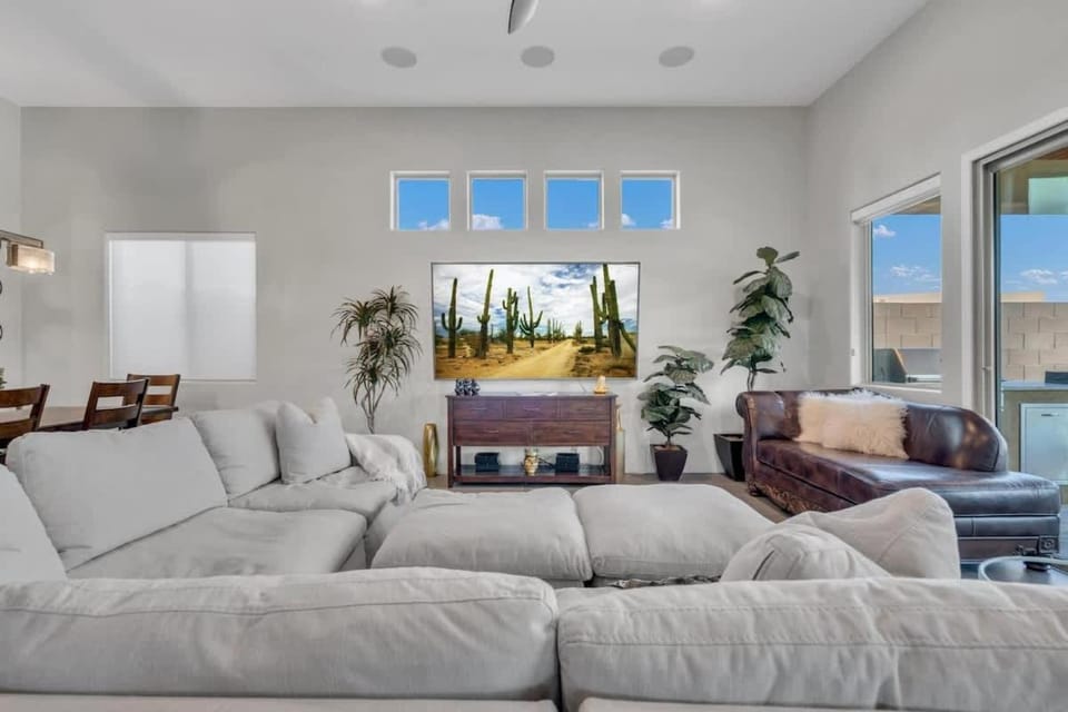 Foothills Home with Pool & Hot Tub House in Casas Adobes