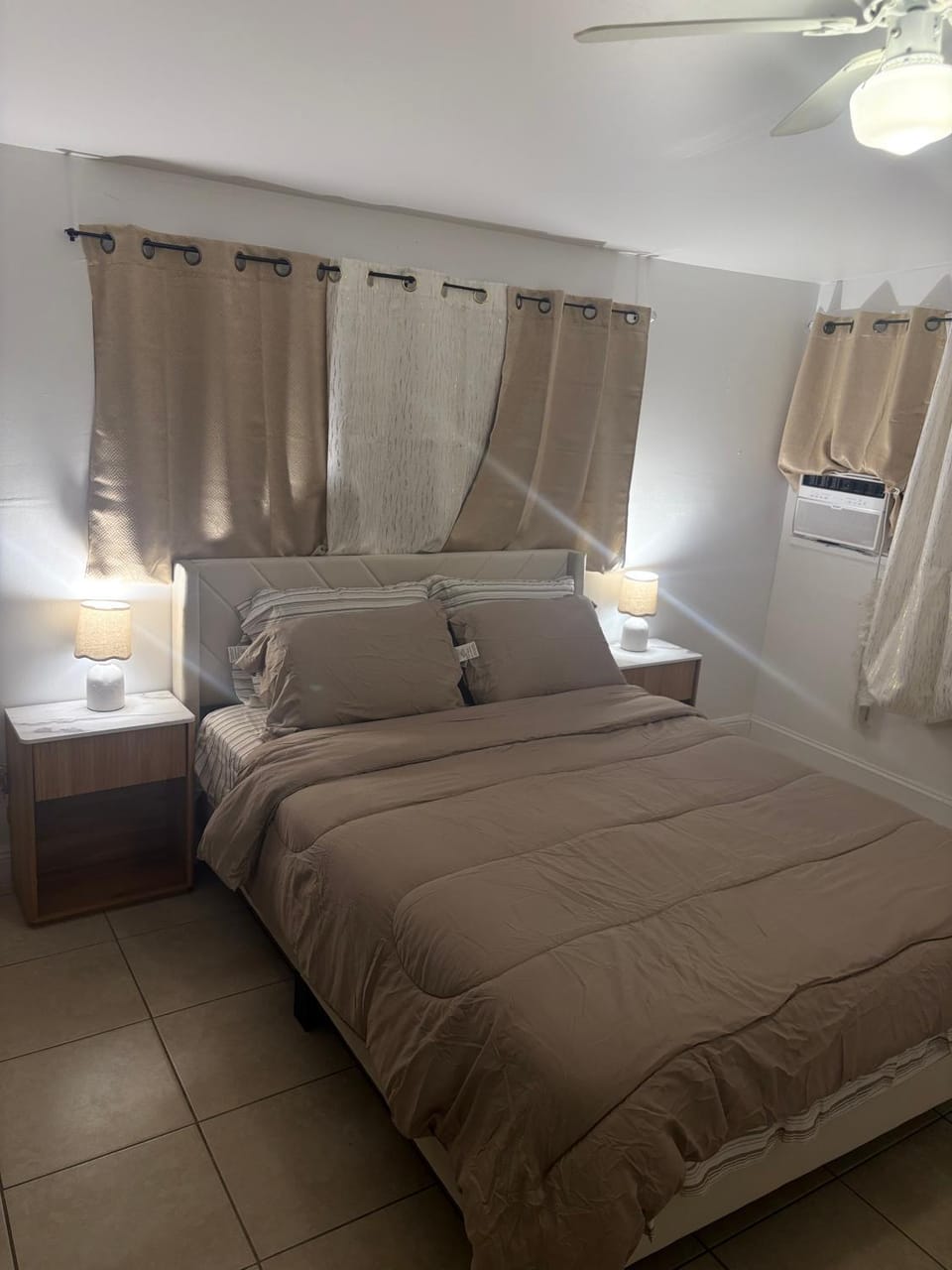 Paradise key stays Apartment in Hollywood