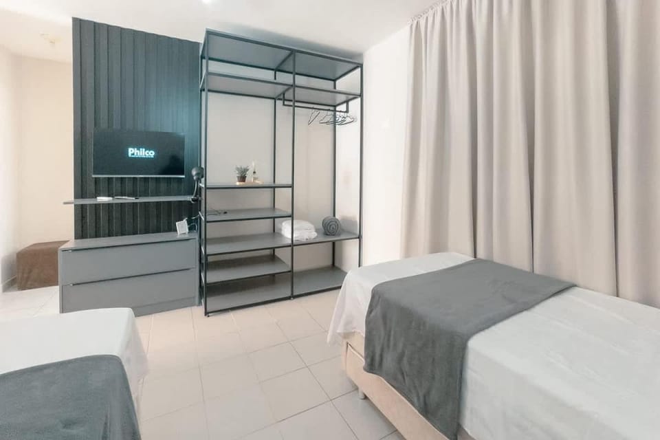 Ideal para UEM - Simples e Economico - LP25 Apartment in Maringá