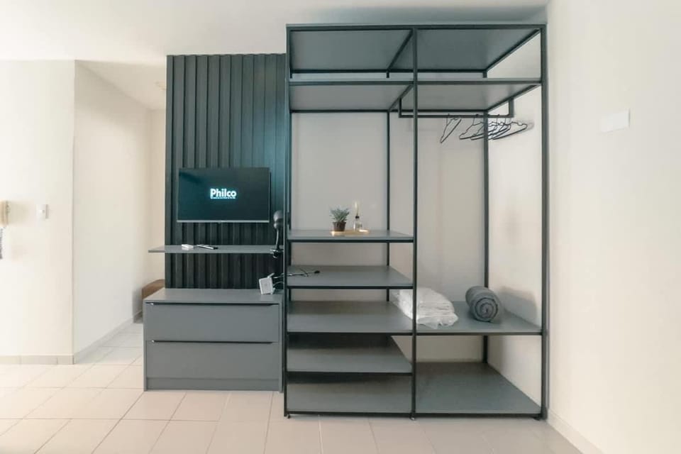 Ideal para UEM - Simples e Economico - LP25 Apartment in Maringá