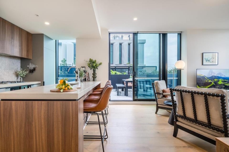 StayCentral - PaperTrail - Luxury 2BR YarraBend Apartment in Melbourne