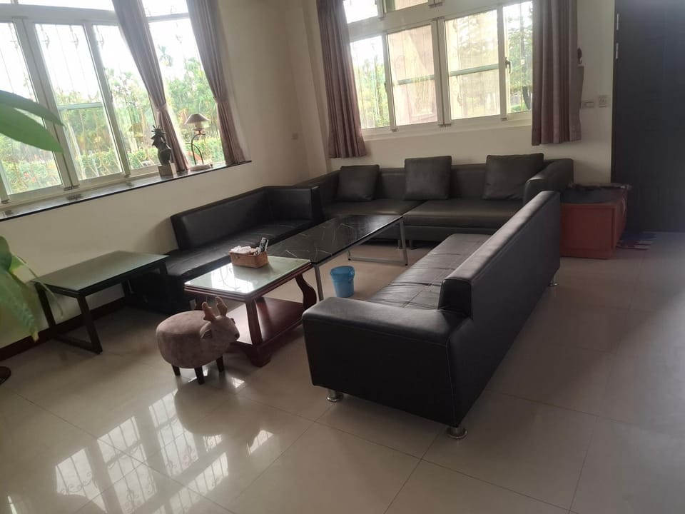 包棟 4房型 獨享大空間 House in Kaohsiung