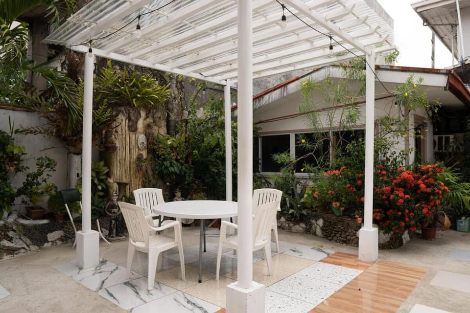 En Pensionne Comfort Apartment in Iloilo City