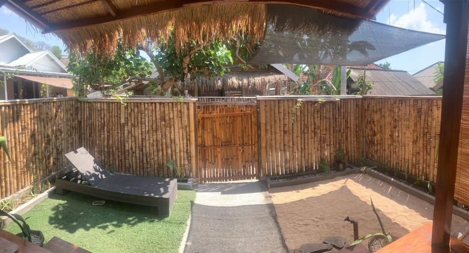 Balee kayuu Bed and Breakfast in Central Sekotong