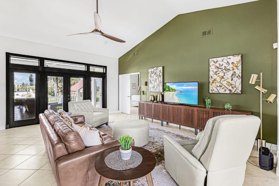 21188 Noddy Tern- 4BR Home with Pool home House in Estero Island