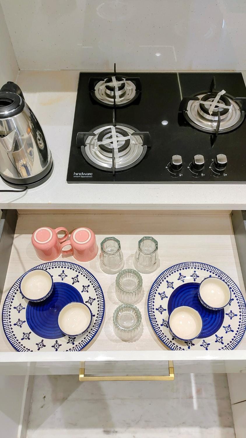 Kitchen or kitchenette, stove
