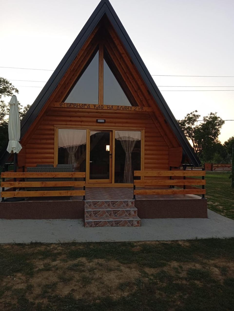 Brvnara kao na dlanu 2 Chalet in Serbia