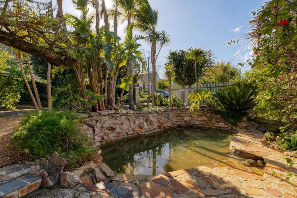 Garden, Swimming pool