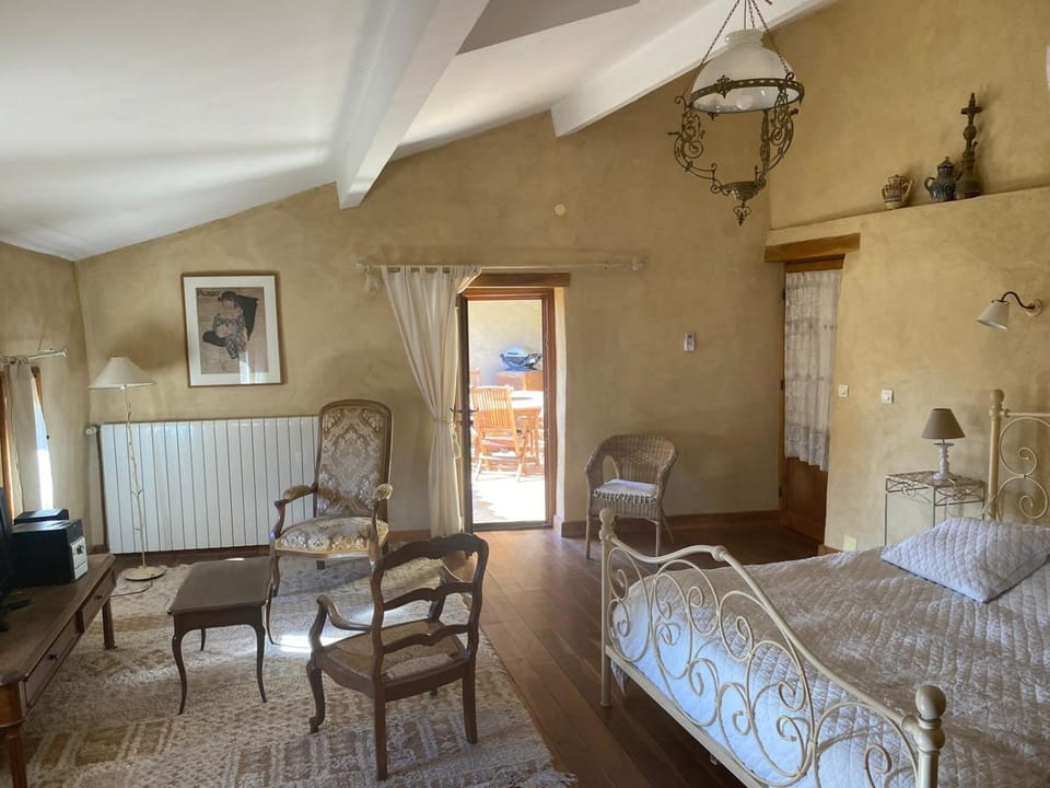 Gite terrasse Apartment in Occitanie