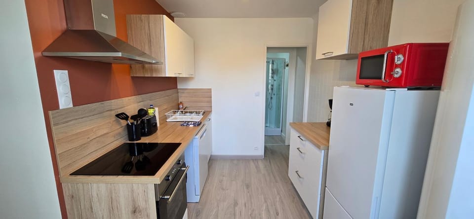 Appartement proche centre ville Apartment in Nouvelle-Aquitaine