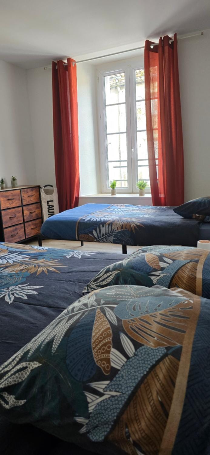 Appartement proche centre ville Apartment in Nouvelle-Aquitaine