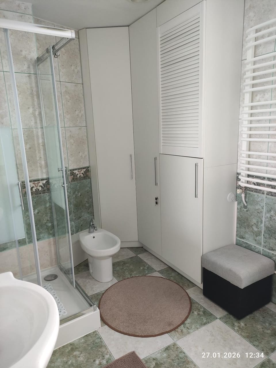 Shower, Bathroom, bidet