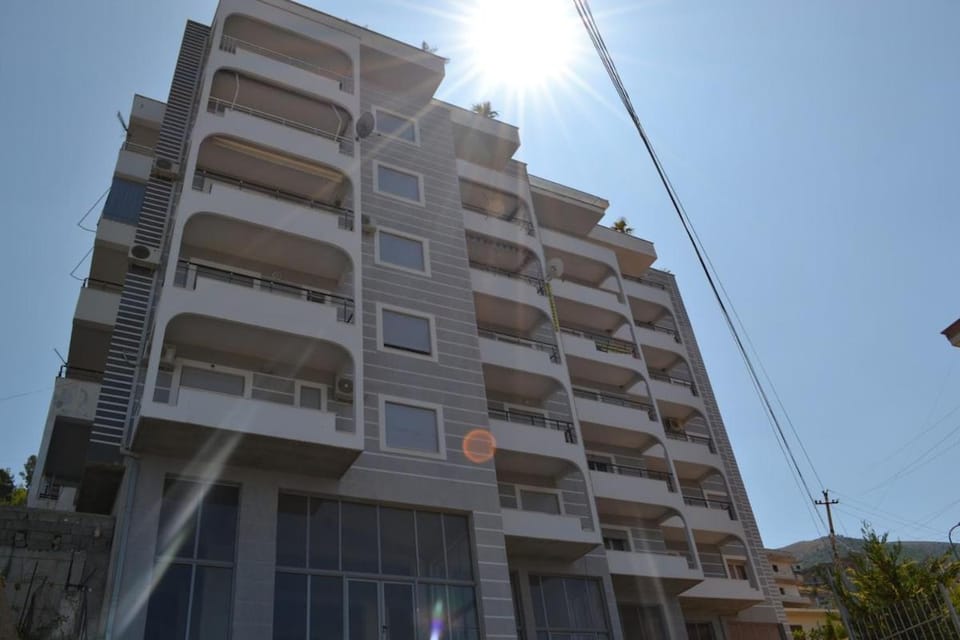 Sunset & Seaview Balcony Apartment Private Garage Apartment in Vlorë