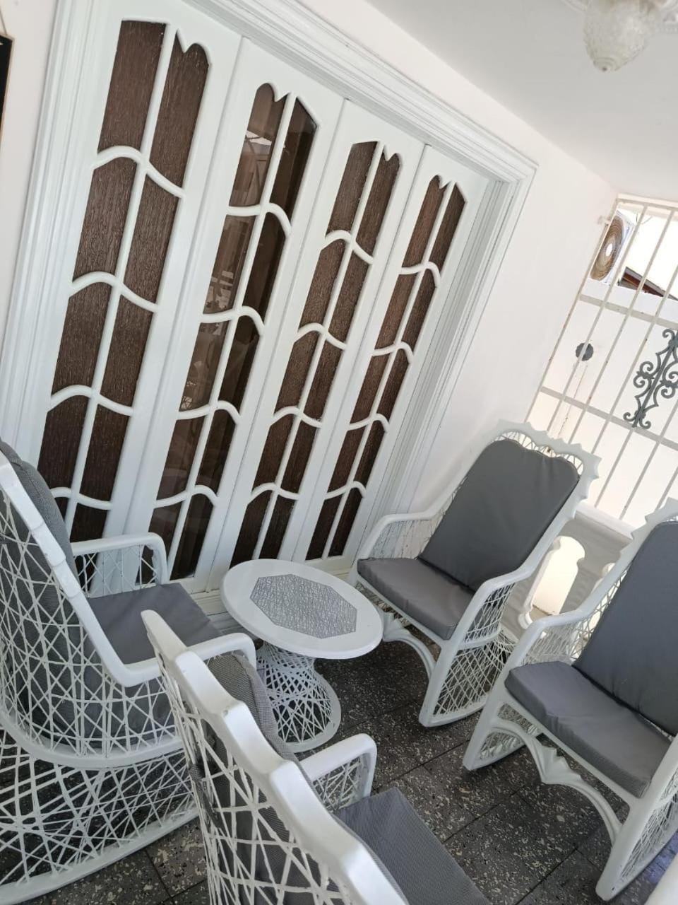 Seating area