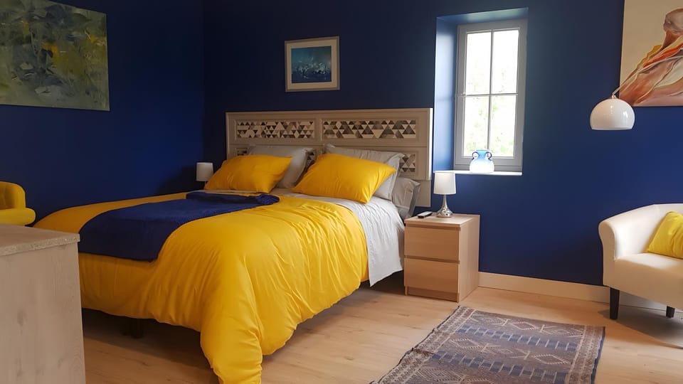 Living room, Bedroom