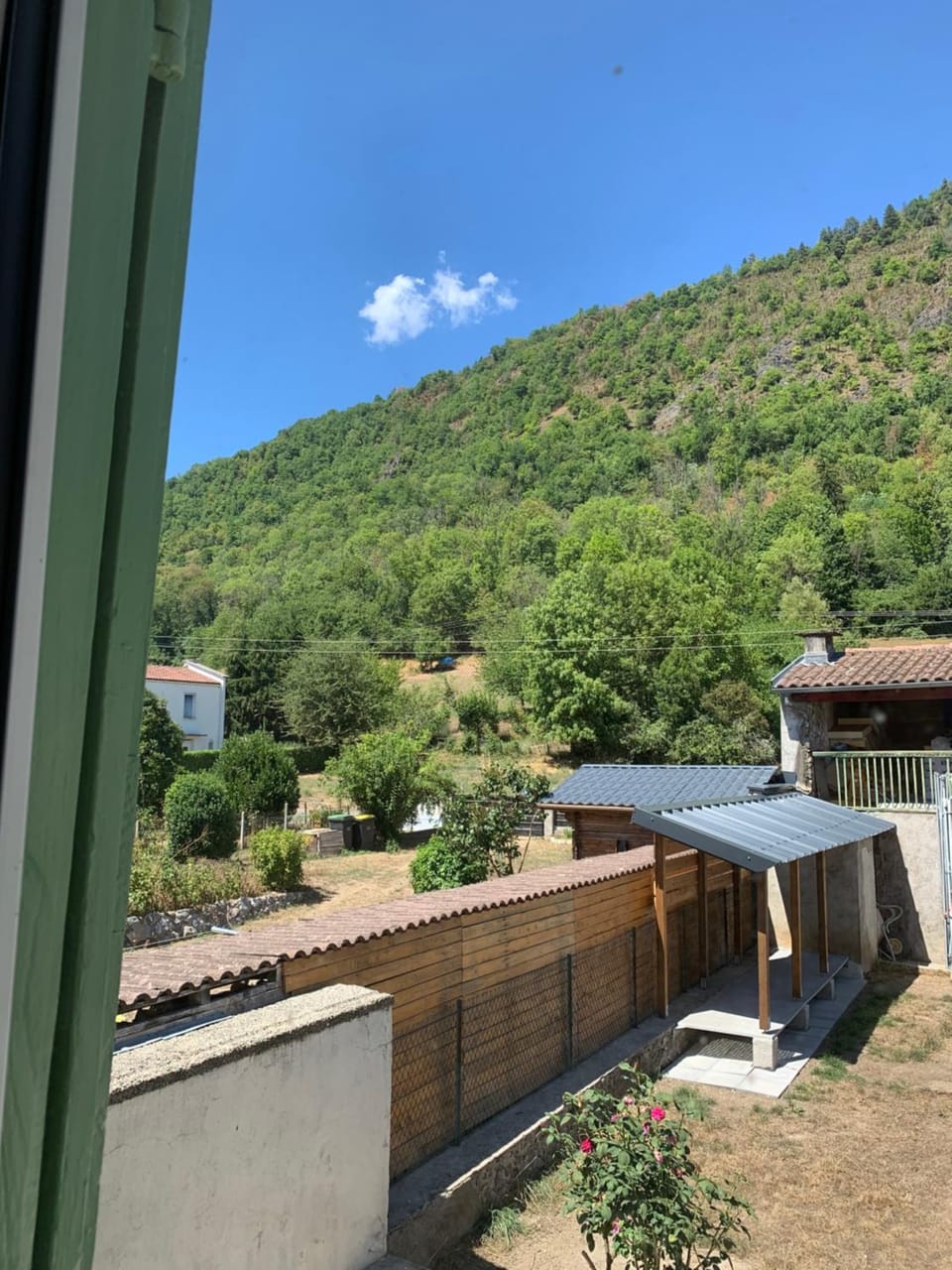 Maison coeur de village à Saurat House in Occitanie