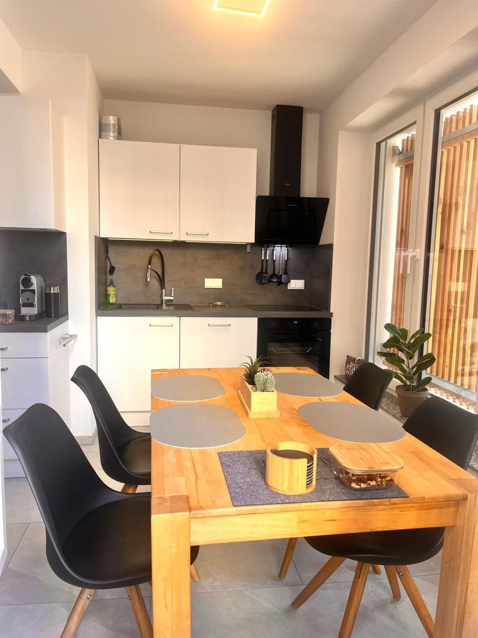 Exklusive klimatisierte 2 Zimmerwohnung in Fellbach Apartment in Stuttgart