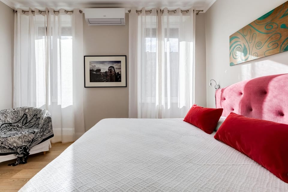 Living room, air conditioner