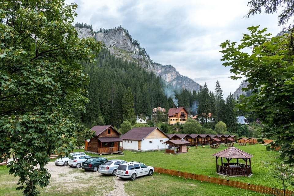 Casutele Suhardul Mic Nature lodge in Romania