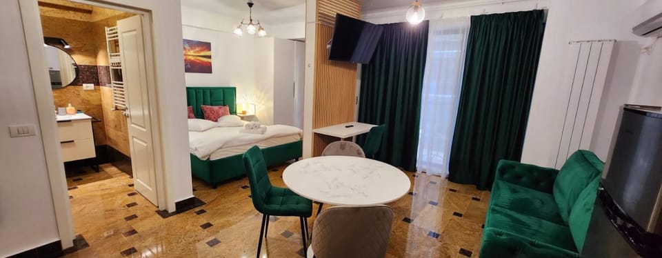 Superb Studio Tomis Villa - Vis a Vis Azimuth Beach & Lounge Apartment in Constanța County