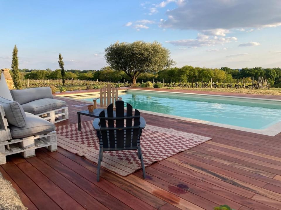 Garden, Swimming pool