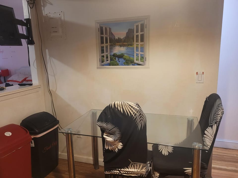 Large 4 bedrooms 2 baths in Rego Park Apartment in Rego Park