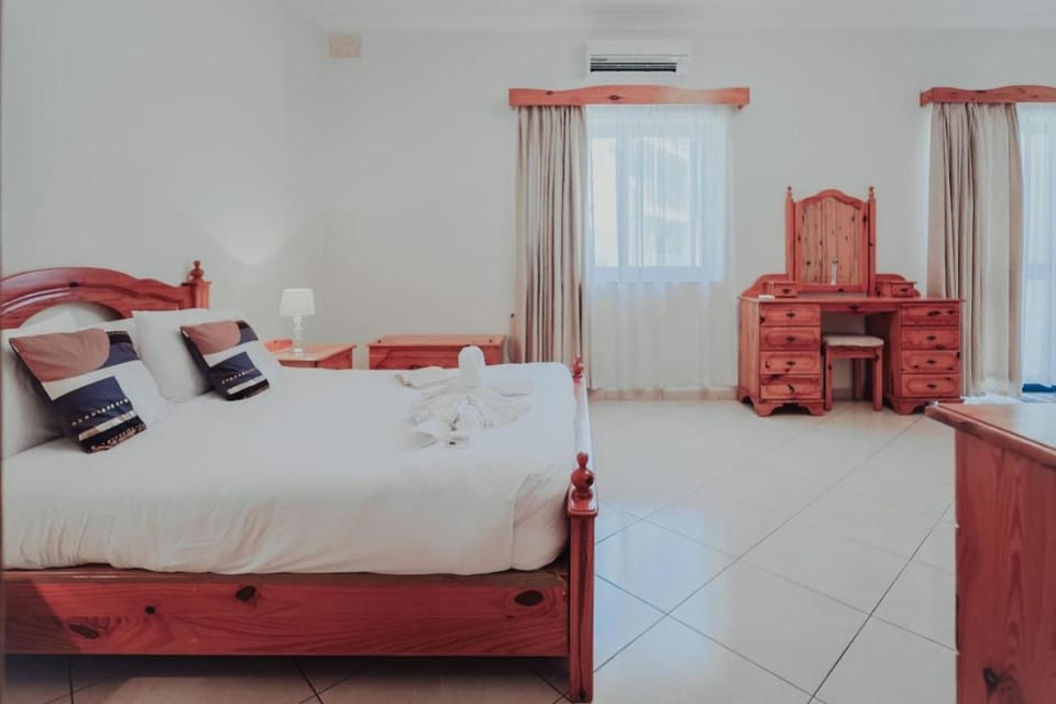 The Quiet Cove - Minutes away from St Thomas Bay Apartment in Marsaskala