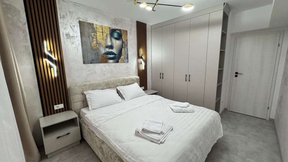 Bed, Photo of the whole room, Bedroom, wardrobe