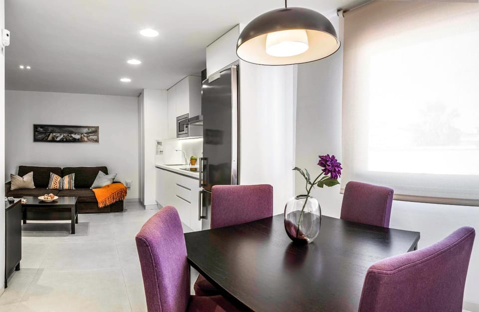 Kitchen or kitchenette, Living room, Dining area