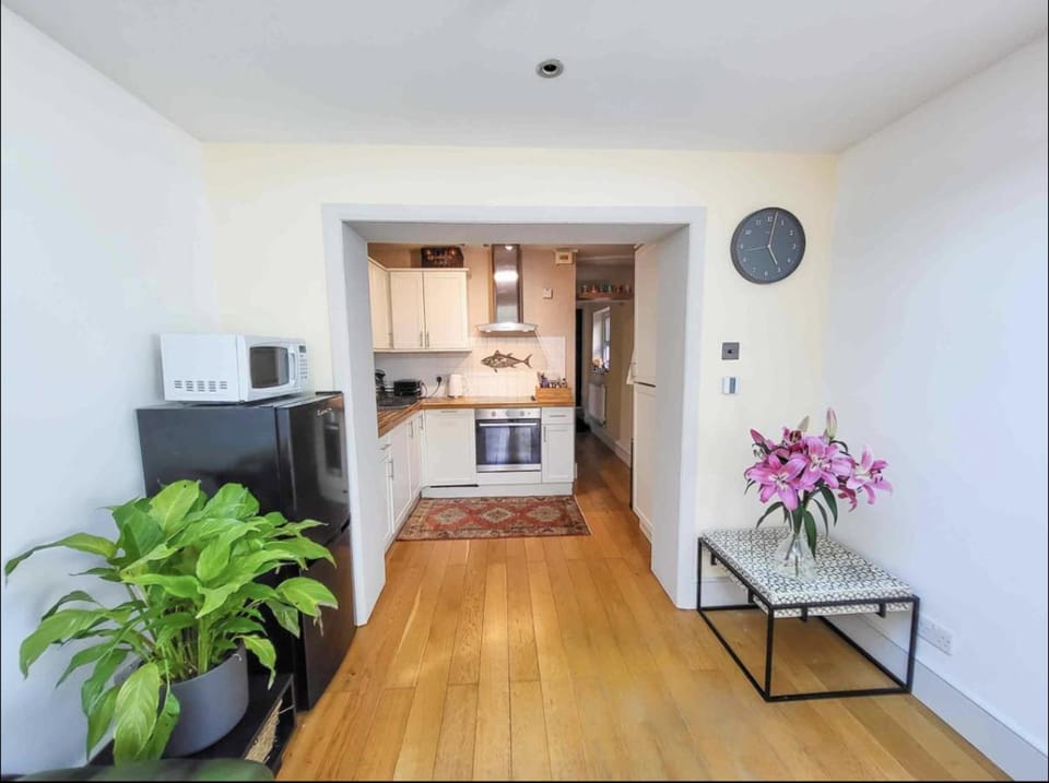 Peaceful and charming Home Apartment in London Borough of Southwark
