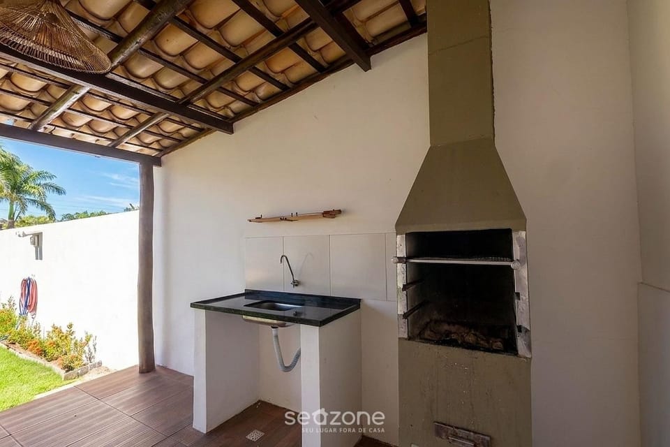 BBQ facilities, Seating area