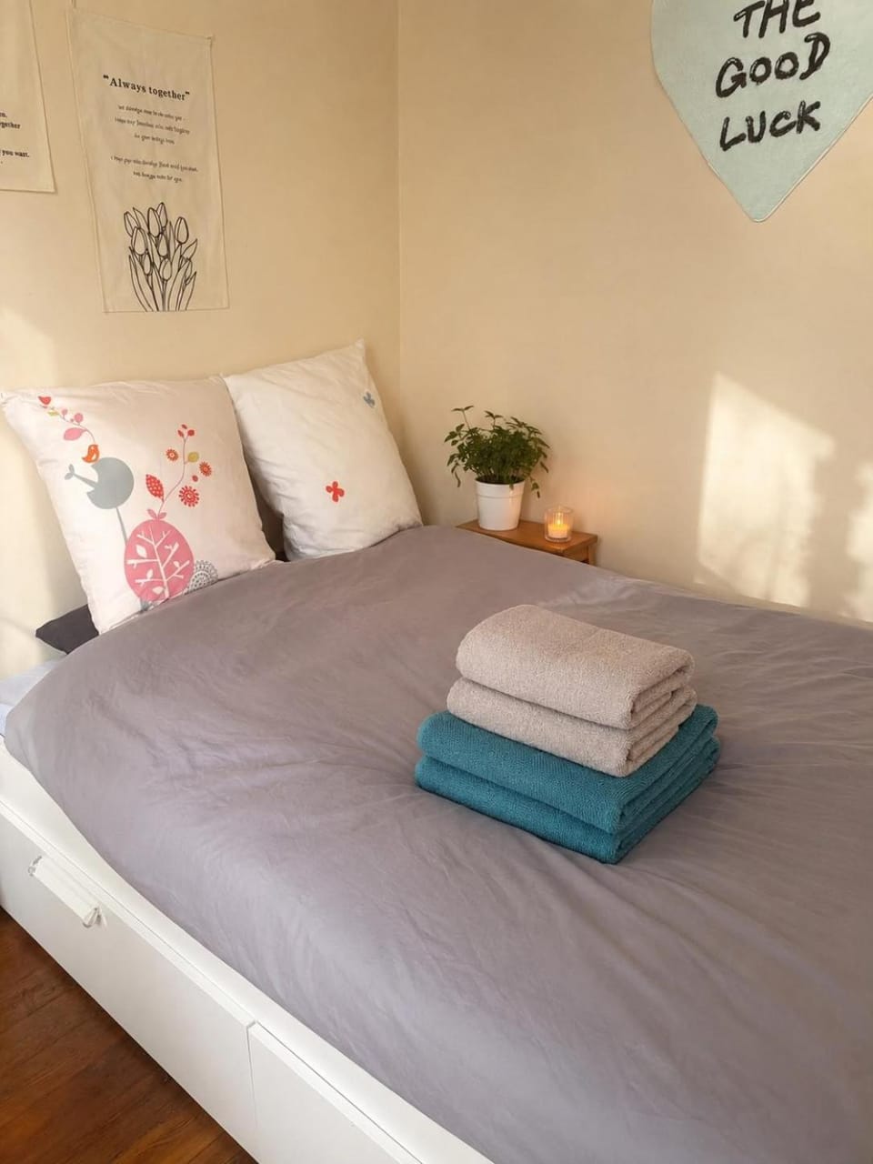 Cozy Parisian Apartment Near Eiffel Tower Apartment in Paris