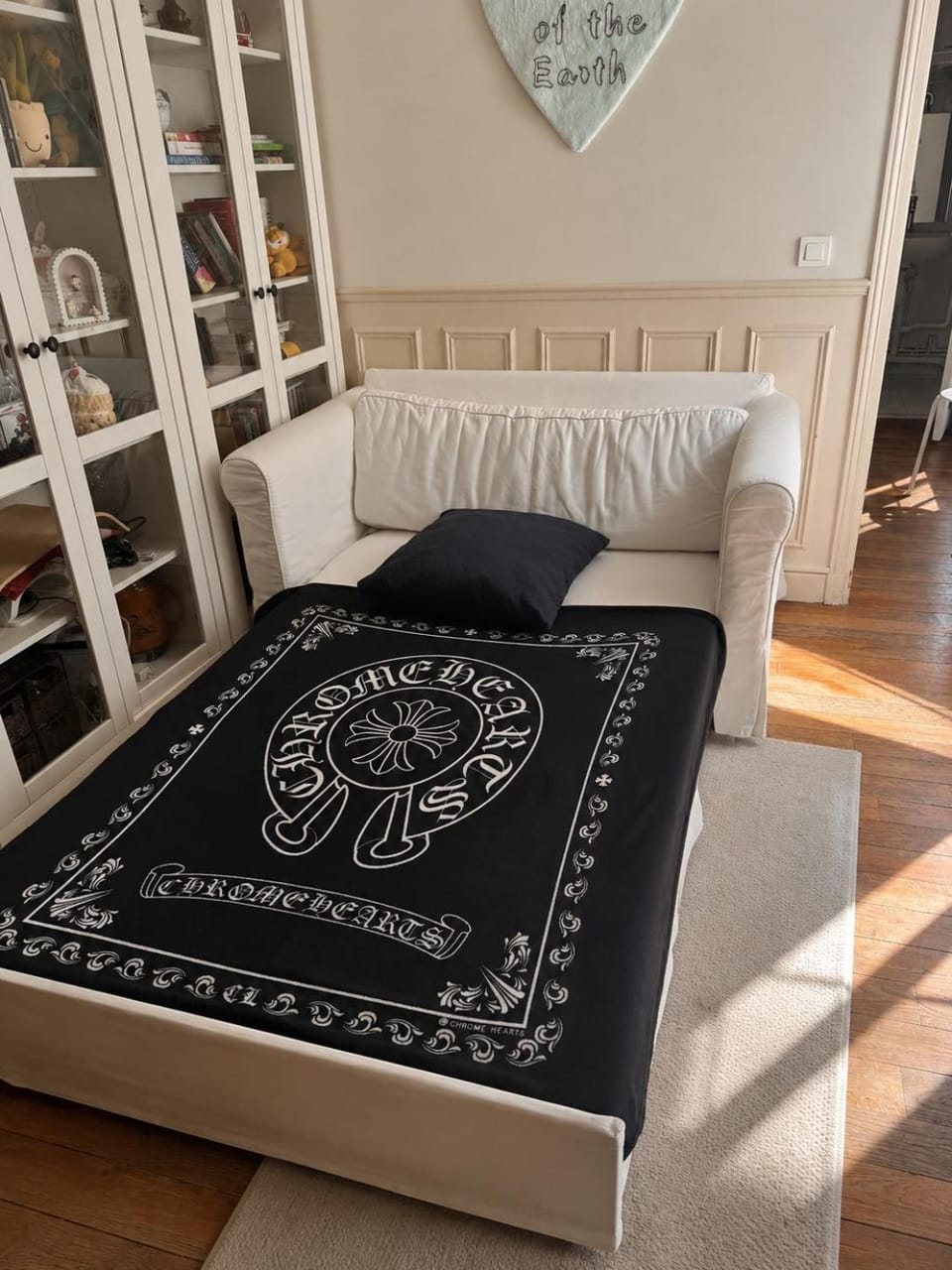 Cozy Parisian Apartment Near Eiffel Tower Apartment in Paris
