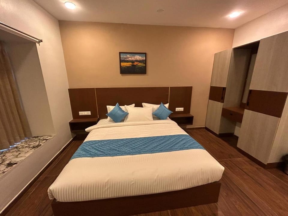 Bed, Photo of the whole room