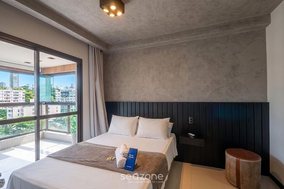 Bed, Balcony/Terrace, Bedroom, City view