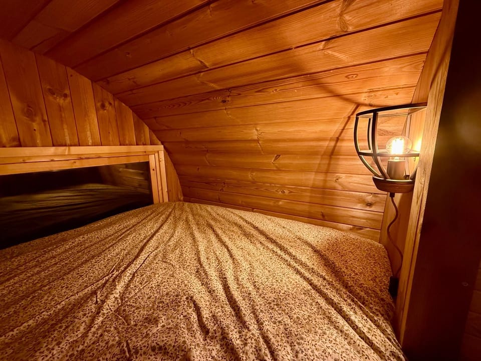 Barrel de Verreblik Nature lodge in Friesland, Netherlands