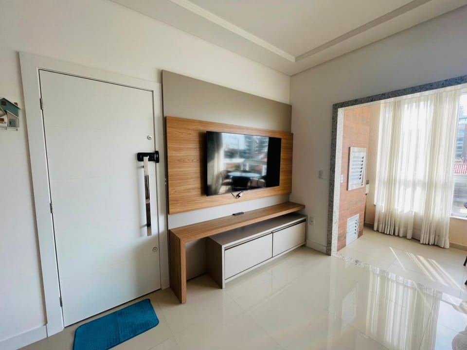 Praia Grande - 350m do Mar - Apartamento Novo, Completo e Climatizado 0278 Apartment in Florianopolis