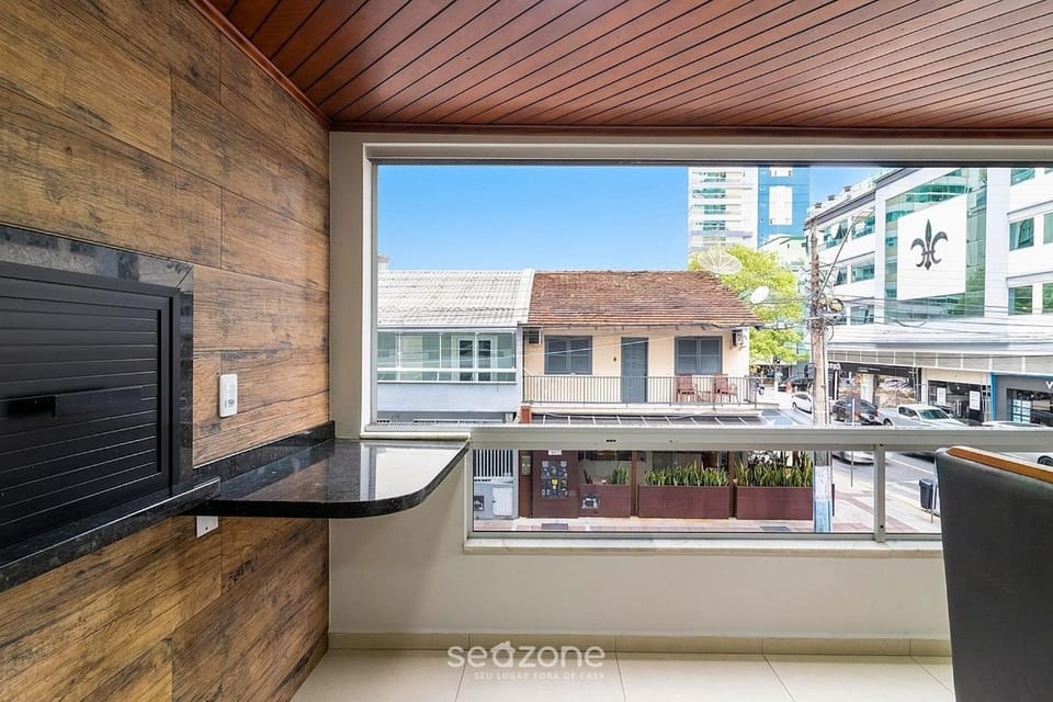 BBQ facilities, Balcony/Terrace, Seating area, City view