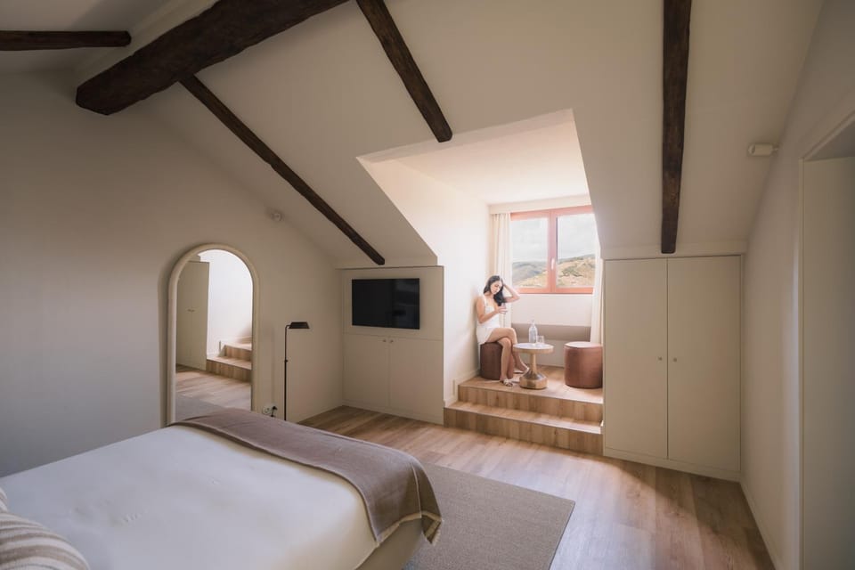 Douro Olive Hills Village - Adults Only - by FERO Bed and Breakfast in Vila Real District
