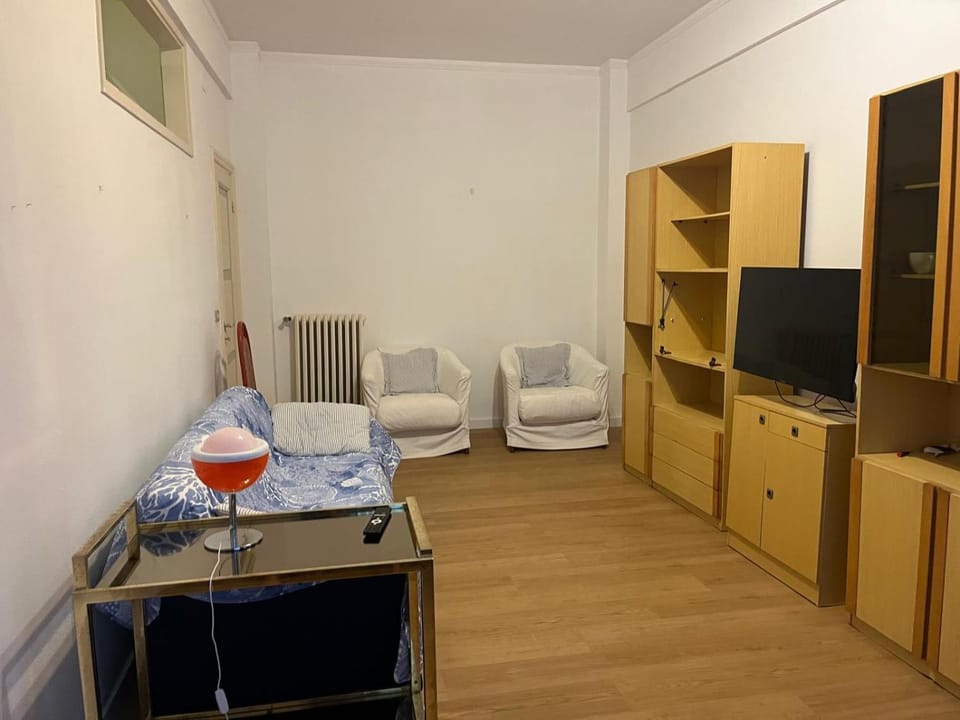Property building, Living room, Bedroom