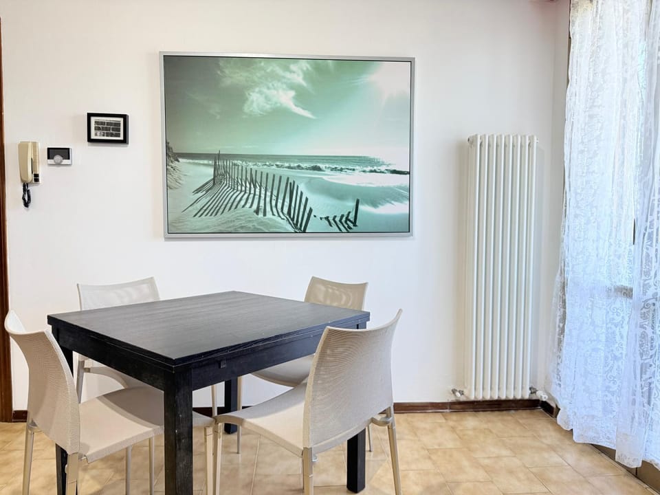 SE279 - Marotta, trilocale a due passi dalla spiaggia, con posto auto Apartment in Marotta