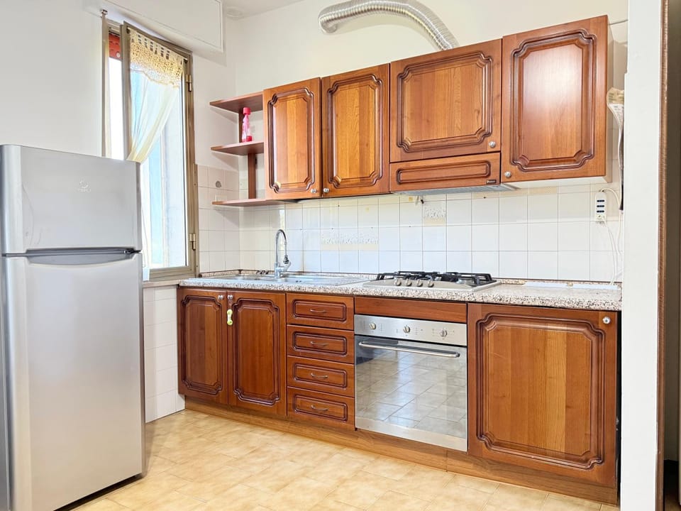 SE279 - Marotta, trilocale a due passi dalla spiaggia, con posto auto Apartment in Marotta