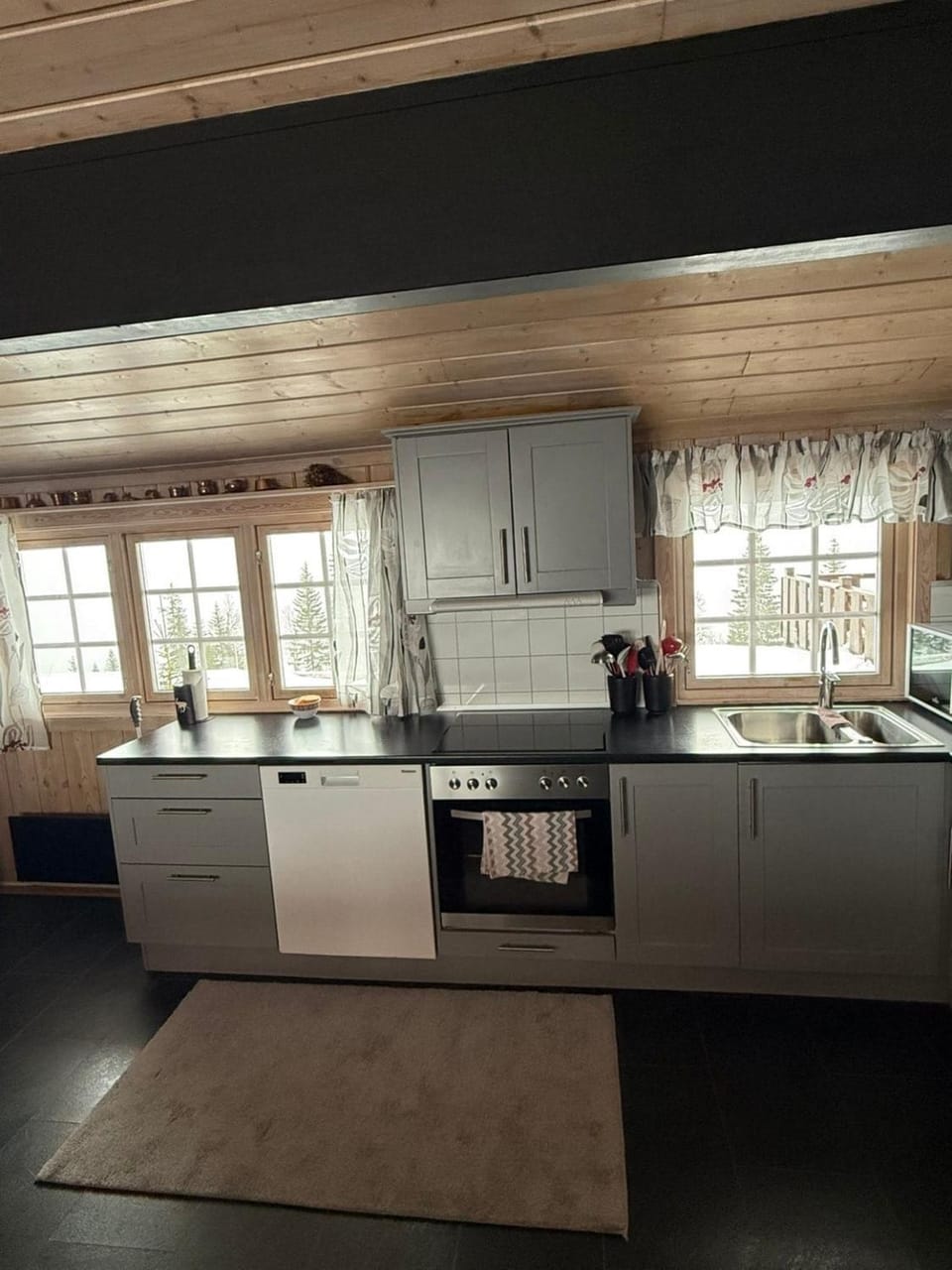 Beautiful log cabin in Trysilfjellet south, Ski in Ski out Cabin in Innlandet