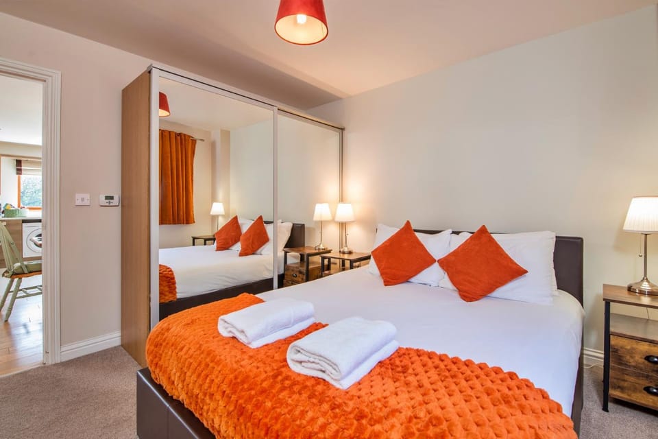 Bed, Bedroom