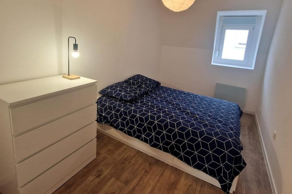 T2 calme rénové 1-4 pers parking tram 1 Apartment in Mulhouse