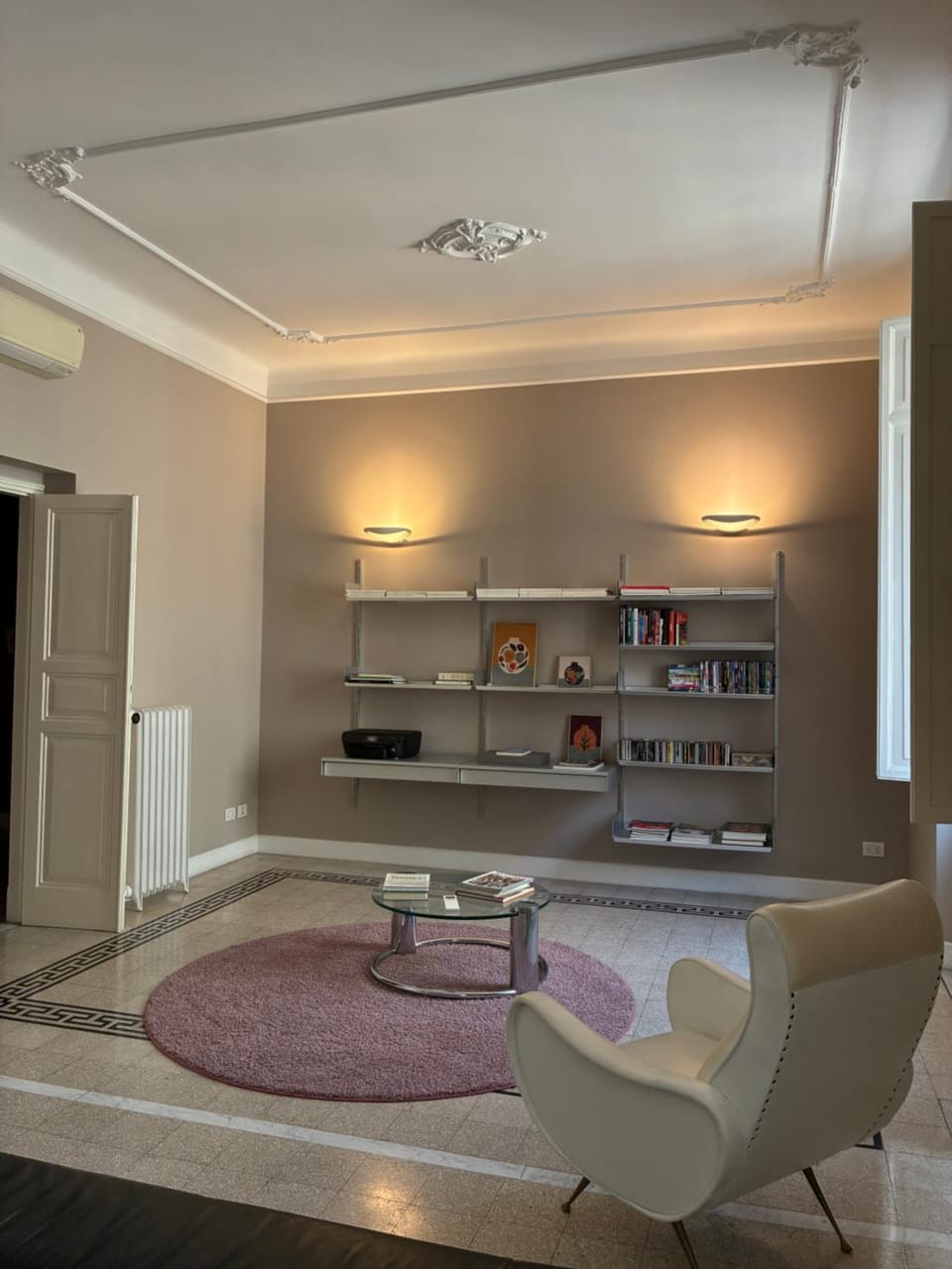 Seating area