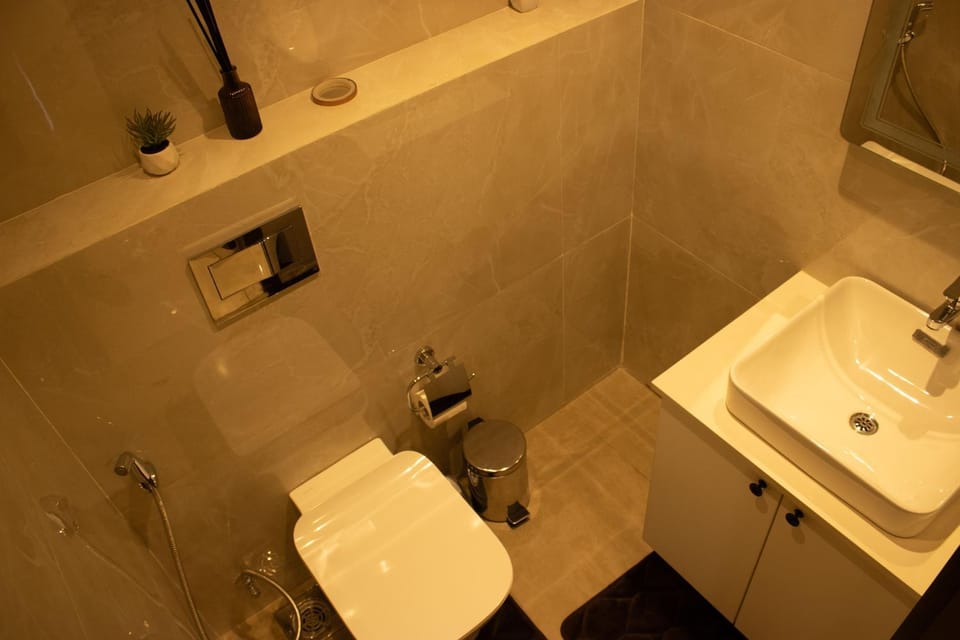 Toilet, Bathroom